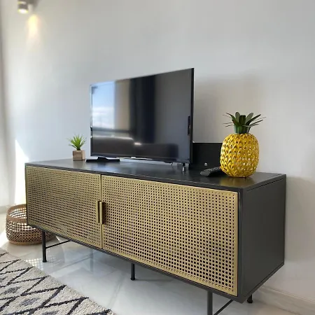 Ricardo Soriano 16 Center Of - Eaw Homes Apartment