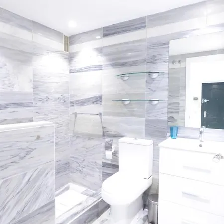 Apartment Ricardo Soriano 16 Center Of - Eaw Homes