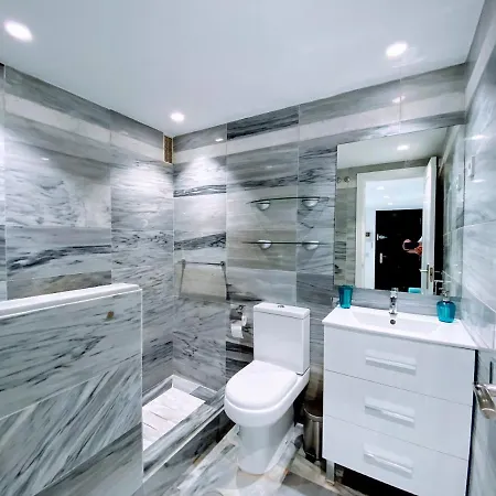 Ricardo Soriano 16 Center Of - Eaw Homes *